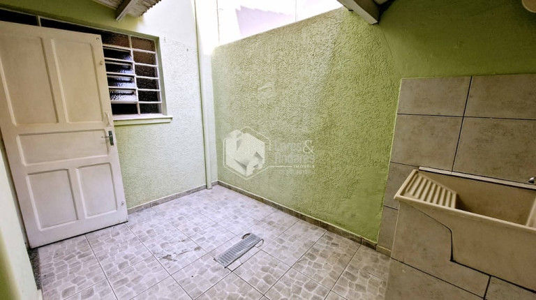Imagem Casa com 2 Quartos à Venda, 80 m² em água Branca - São Paulo