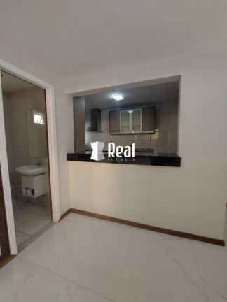 Imagem Casa com 2 Quartos à Venda, 136 m² em Centro - Lauro De Freitas