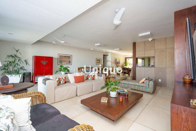 Imagem Casa com 5 Quartos à Venda, 400 m² em Geribá - Armação Dos Búzios