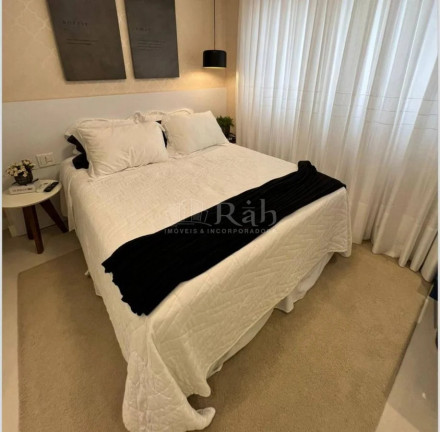 Imagem Apartamento com 4 Quartos à Venda, 183 m² em Centro - Balneário Camboriú Imagem Apartamento com 4 Quartos à Venda, 183 m² em Centro - Balneário Camboriú