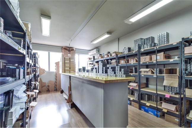 Sala Comercial à Venda, 36 m² em Lapa - São Paulo