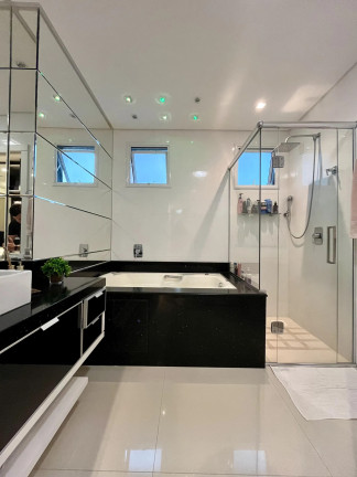 Imagem Apartamento com 4 Quartos à Venda, 288 m² em Meia Praia - Itapema