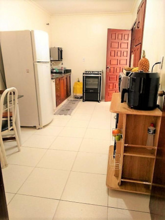 Imagem Casa com 2 Quartos à Venda, 140 m²em Imbetiba - Macaé
