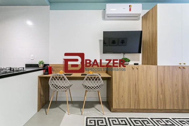 Imagem Apartamento com 1 Quarto à Venda, 42 m² em Pantanal - Florianópolis
