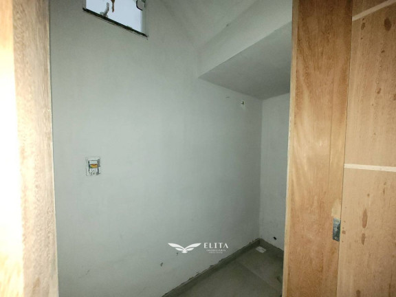 Imagem Sobrado com 3 Quartos à Venda, 130 m² em Centro - Barra Velha