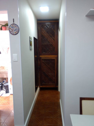 Imagem Casa com 3 Quartos à Venda, 250 m² em Vila Carmem - São Paulo