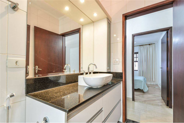 Imagem Casa com 3 Quartos à Venda, 130 m² em Parque Jabaquara - São Paulo