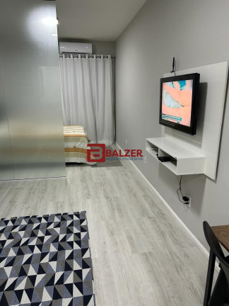 Imagem Apartamento com 1 Quarto à Venda, 40 m² em Centro - Florianópolis