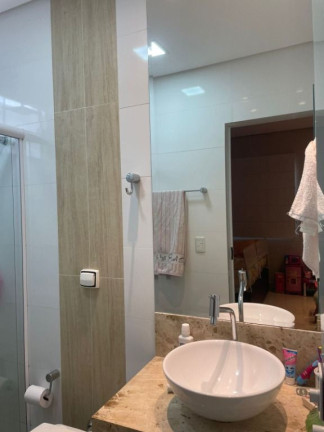 Imagem Casa com 3 Quartos à Venda, 130 m² em Jardim Mariliza - Goiânia Imagem Casa com 3 Quartos à Venda, 130 m² em Jardim Mariliza - Goiânia