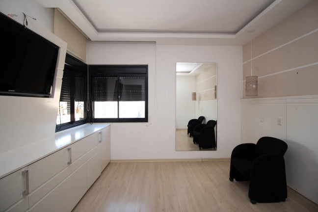 Imagem Apartamento com 4 Quartos à Venda, 380 m² em Moema - São Paulo