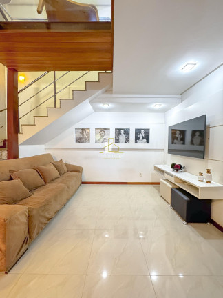 Imagem Casa com 5 Quartos à Venda, 240 m² em Colina De Laranjeiras - Serra Imagem Casa com 5 Quartos à Venda, 240 m² em Colina De Laranjeiras - Serra