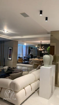 Imagem Apartamento com 3 Quartos à Venda, 187 m² em Barra Sul - Balneário Camboriú Imagem Apartamento com 3 Quartos à Venda, 187 m² em Barra Sul - Balneário Camboriú