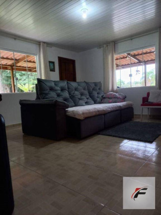 Imagem Chácara com 3 Quartos à Venda, 26.000 m² em Zona Rural - Quitandinha Imagem Chácara com 3 Quartos à Venda, 26.000 m² em Zona Rural - Quitandinha