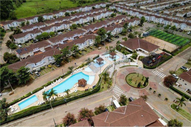 Imagem Casa com 3 Quartos à Venda, em Engordadouro - Jundiaí Imagem Casa com 3 Quartos à Venda, em Engordadouro - Jundiaí