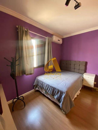 Imagem Casa com 3 Quartos à Venda, 220 m² em Alphaville - Santana De Parnaíba Imagem Casa com 3 Quartos à Venda, 220 m² em Alphaville - Santana De Parnaíba