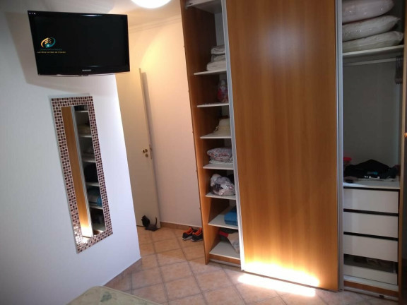 Imagem Apartamento com 2 Quartos à Venda, 76 m² em Enseada - Guarujá