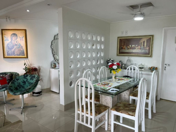 Imagem Apartamento com 3 Quartos à Venda, 129 m² em Pitangueiras - Guarujá