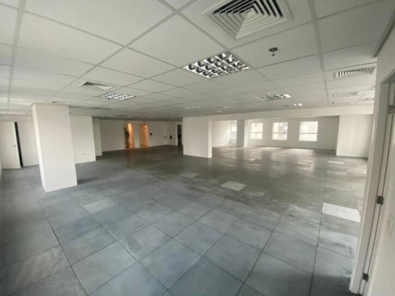 Sala Comercial à Venda, 126 m² em Alphaville - Barueri