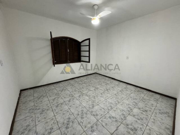 Imagem Casa com 3 Quartos à Venda, 130 m² em Centro - Navegantes