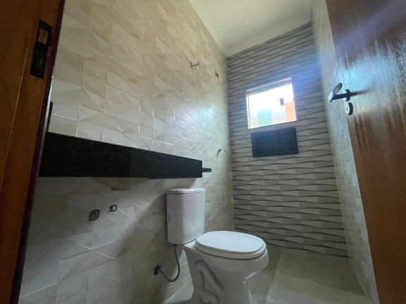 Imagem Casa com 2 Quartos à Venda, 67 m² em Jardim Suarão - Itanhaém