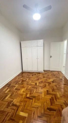 Imagem Apartamento com 2 Quartos para Alugar, 123 m² em Gonzaga - Santos Imagem Apartamento com 2 Quartos para Alugar, 123 m² em Gonzaga - Santos