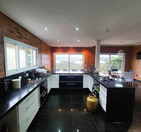 Imagem Casa com 3 Quartos à Venda, 700 m² em Alpes Dos Araçás (jordanésia) - Cajamar Imagem Casa com 3 Quartos à Venda, 700 m² em Alpes Dos Araçás (jordanésia) - Cajamar