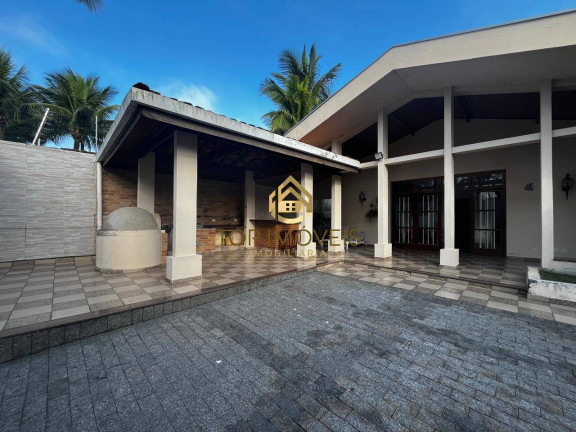 Casa com 5 Quartos à Venda,  em Enseada - Guarujá