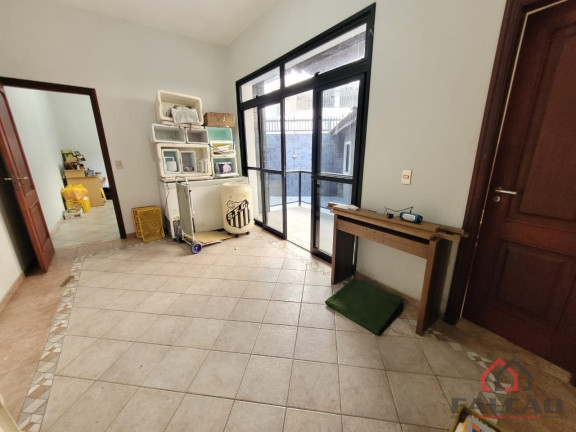 Imagem Sobrado com 4 Quartos à Venda ou Locação, 210 m² em Gonzaga - Santos
