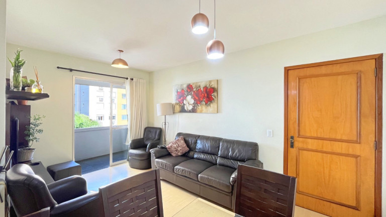 Imagem Apartamento com 2 Quartos à Venda, 61 m² em Teresópolis - Porto Alegre Imagem Apartamento com 2 Quartos à Venda, 61 m² em Teresópolis - Porto Alegre