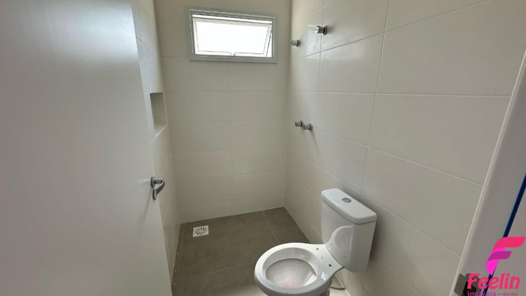 Imagem Casa com 3 Quartos à Venda, 133 m² em Ribeirão Da Ilha - Florianópolis Imagem Casa com 3 Quartos à Venda, 133 m² em Ribeirão Da Ilha - Florianópolis