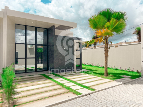 Casa com 3 Quartos à Venda, 110 m² em Centro - Eusébio