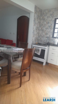Imagem Casa com 3 Quartos à Venda, 239 m² em Jardim Teles De Menezes - Santo André Imagem Casa com 3 Quartos à Venda, 239 m² em Jardim Teles De Menezes - Santo André
