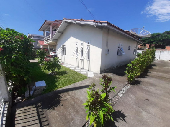 Imagem Imóvel com 4 Quartos à Venda, 100 m² em Centro - Garopaba Imagem Imóvel com 4 Quartos à Venda, 100 m² em Centro - Garopaba