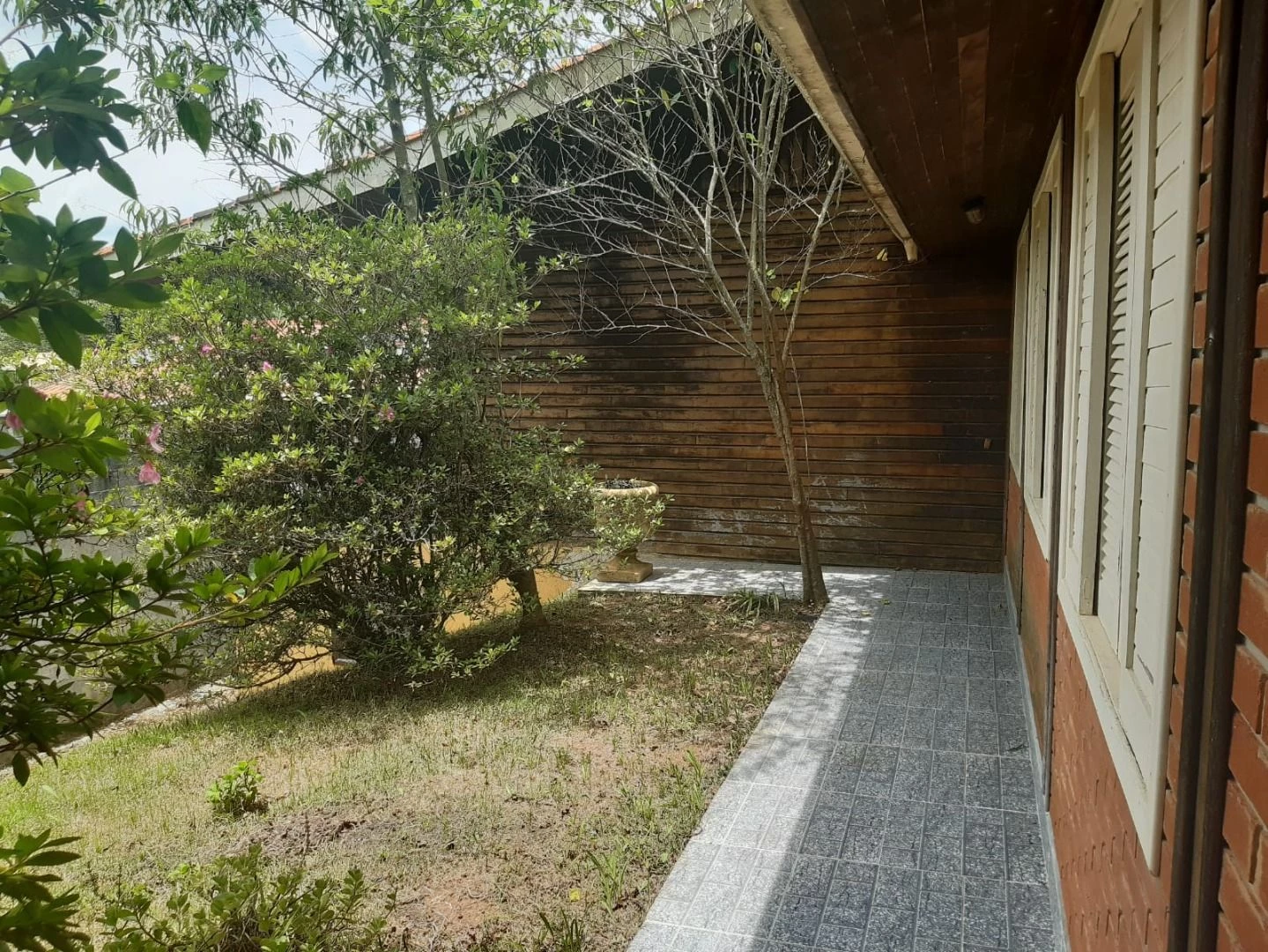 Imagem Casa com 3 Quartos à Venda, 244 m² em Colina (caucaia Do Alto) - Cotia Imagem Casa com 3 Quartos à Venda, 244 m² em Colina (caucaia Do Alto) - Cotia