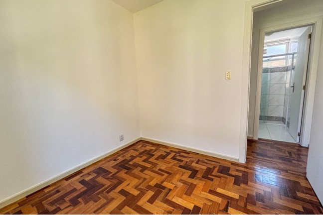 Imagem Apartamento com 2 Quartos à Venda, 41 m² em Menino Deus - Porto Alegre