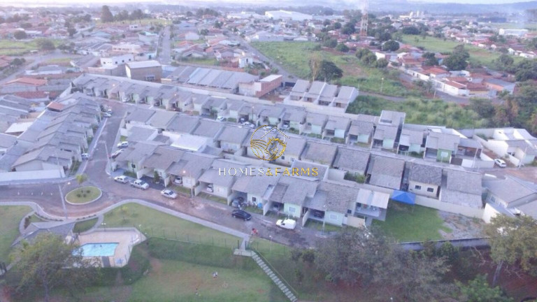 Imagem Casa com 3 Quartos à Venda, 180 m² em Vila São Luiz - Goiânia