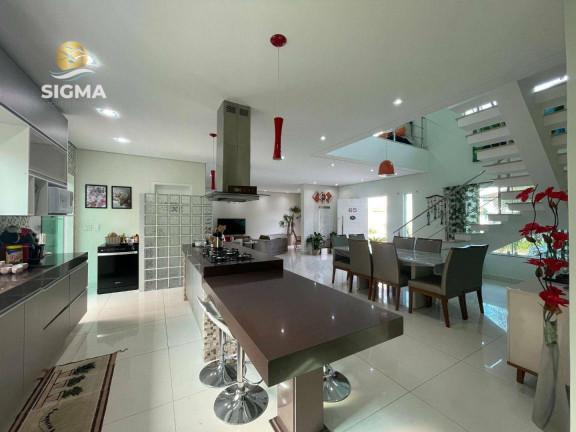 Imagem Casa com 6 Quartos à Venda, 379 m² em Jardim Albamar - Guarujá Imagem Casa com 6 Quartos à Venda, 379 m² em Jardim Albamar - Guarujá