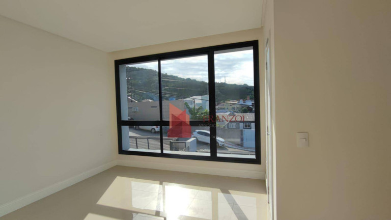 Imagem Sobrado com 3 Quartos à Venda, 138 m² em Fazenda - Itajaí Imagem Sobrado com 3 Quartos à Venda, 138 m² em Fazenda - Itajaí
