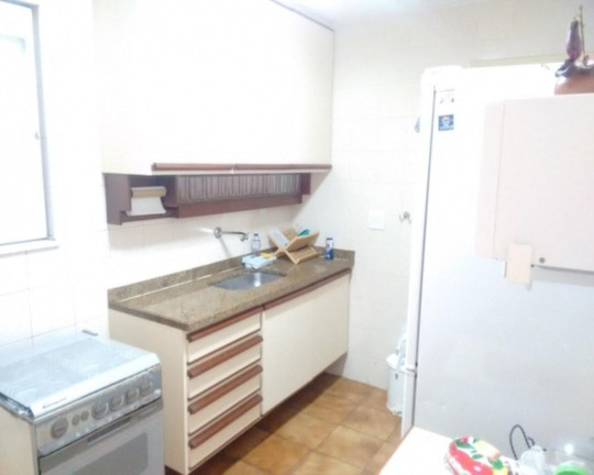 Imagem Apartamento com 3 Quartos à Venda, 100 m² em Algodoal - Cabo Frio