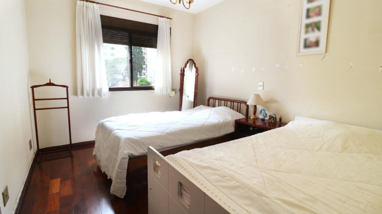 Imagem Apartamento com 3 Quartos à Venda, 200 m² em Campo Belo - São Paulo