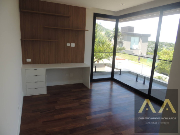 Imagem Casa com 3 Quartos à Venda, 346 m² em Alphaville - Santana De Parnaíba Imagem Casa com 3 Quartos à Venda, 346 m² em Alphaville - Santana De Parnaíba
