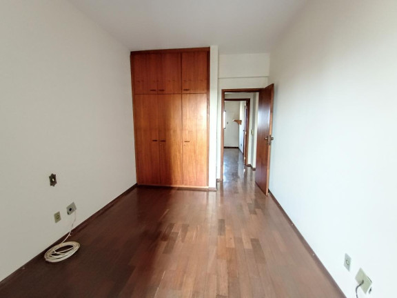 Imagem Apartamento com 3 Quartos à Venda, 142 m² em Centro - Marília Imagem Apartamento com 3 Quartos à Venda, 142 m² em Centro - Marília