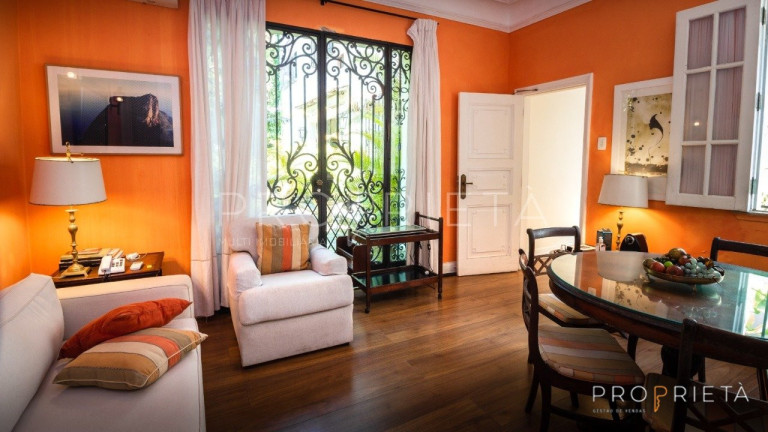 Imagem Casa com 7 Quartos à Venda, 700 m² em Leblon - Rio De Janeiro Imagem Casa com 7 Quartos à Venda, 700 m² em Leblon - Rio De Janeiro