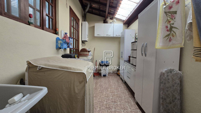 Imagem Casa com 3 Quartos à Venda, 100 m² em Albuquerque - Teresópolis Imagem Casa com 3 Quartos à Venda, 100 m² em Albuquerque - Teresópolis