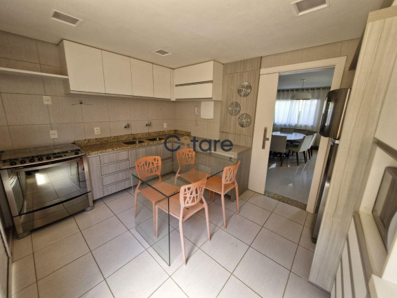 Imagem Casa com 3 Quartos à Venda, 181 m² em Edson Queiroz - Fortaleza Imagem Casa com 3 Quartos à Venda, 181 m² em Edson Queiroz - Fortaleza
