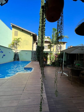 Imagem Sobrado com 4 Quartos à Venda, 330 m² em Jardim América - Goiânia Imagem Sobrado com 4 Quartos à Venda, 330 m² em Jardim América - Goiânia