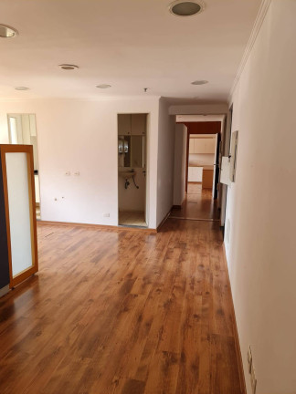 Sala Comercial à Venda, 98 m² em Moema - São Paulo