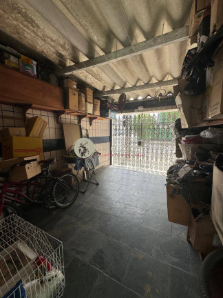 Imagem Casa com 2 Quartos à Venda, 75 m² em Estuario - Santos