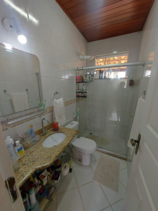 Imagem Casa com 4 Quartos à Venda, 370 m² em Centro - Lauro De Freitas Imagem Casa com 4 Quartos à Venda, 370 m² em Centro - Lauro De Freitas