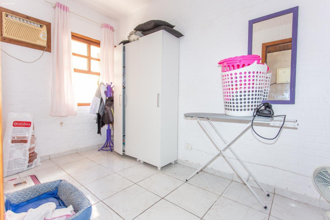 Imagem Sobrado com 4 Quartos à Venda, 360 m² em Praia Do Arrastão - São Sebastião Imagem Sobrado com 4 Quartos à Venda, 360 m² em Praia Do Arrastão - São Sebastião
